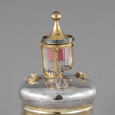 Doppelpokal-Reliquiar Westfalen (?)  1230/1250; Bergkristall: Abbasidisch (?), 9./10. Jahrhundert,  Domschatz Münster, Inv.-Nr. E.34, Foto: Dr. Michael Reuter